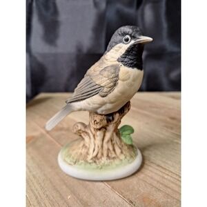 Vintage 1960s Lefton China Chickadee Bird Figurine Hand Painted Porcelain KW6609